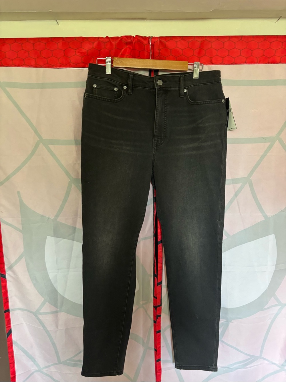 Woman’s Black Stretch Jeans